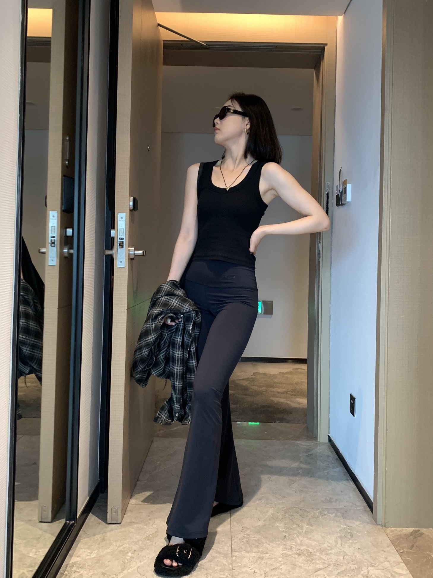 High-Waist Elastic Yoga Pants  - đánh giá và giá Yoga Fitness Online